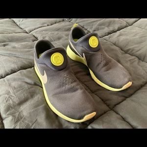 Nike Roshe Run Slip On 644432-007 Men’s 11